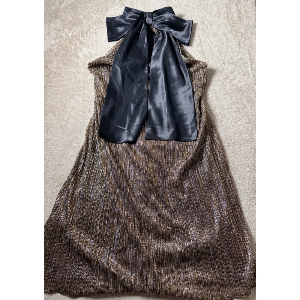Laundry by Shelli Segal Metallic Plisse Halter Dress Bow Coquette Feminine Glam